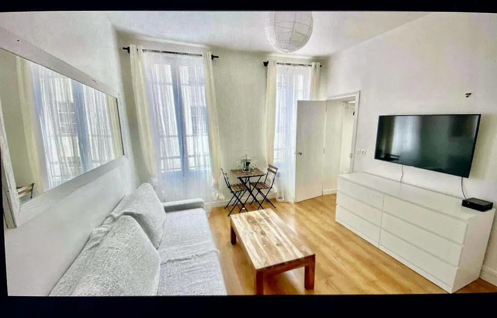 דירה פריז Cute One Bedroom In Le Marais צרפת
